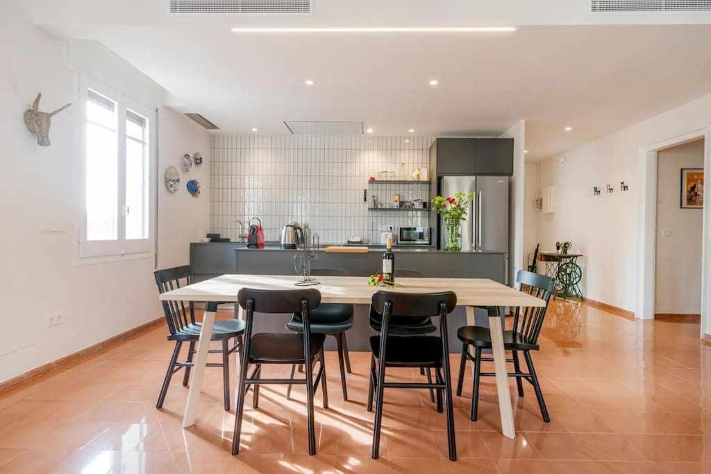 New Top Floor Apt With A Lot Of Light & Aircon Girona Dış mekan fotoğraf